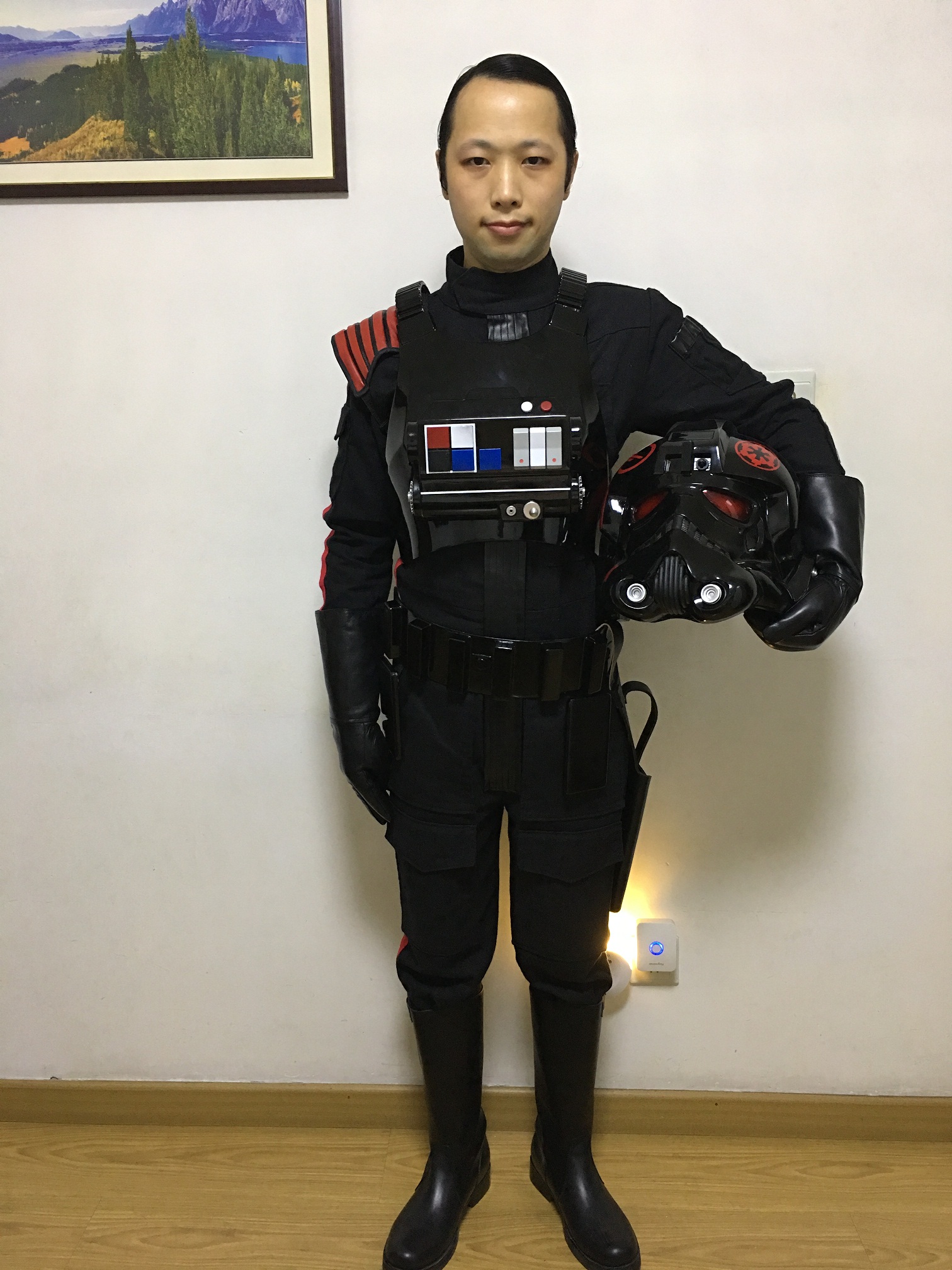 ±TI-Iden Versio-Inferno Squad Commander֯